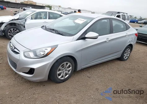 2013 Hyundai Accent Gls z USA, uszkodzony, nr VIN KMHCT4AE4DU529791